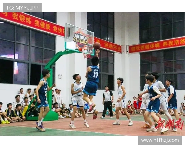 篮球热潮席卷校园青年奋力拼搏展现团队精神与青春风采